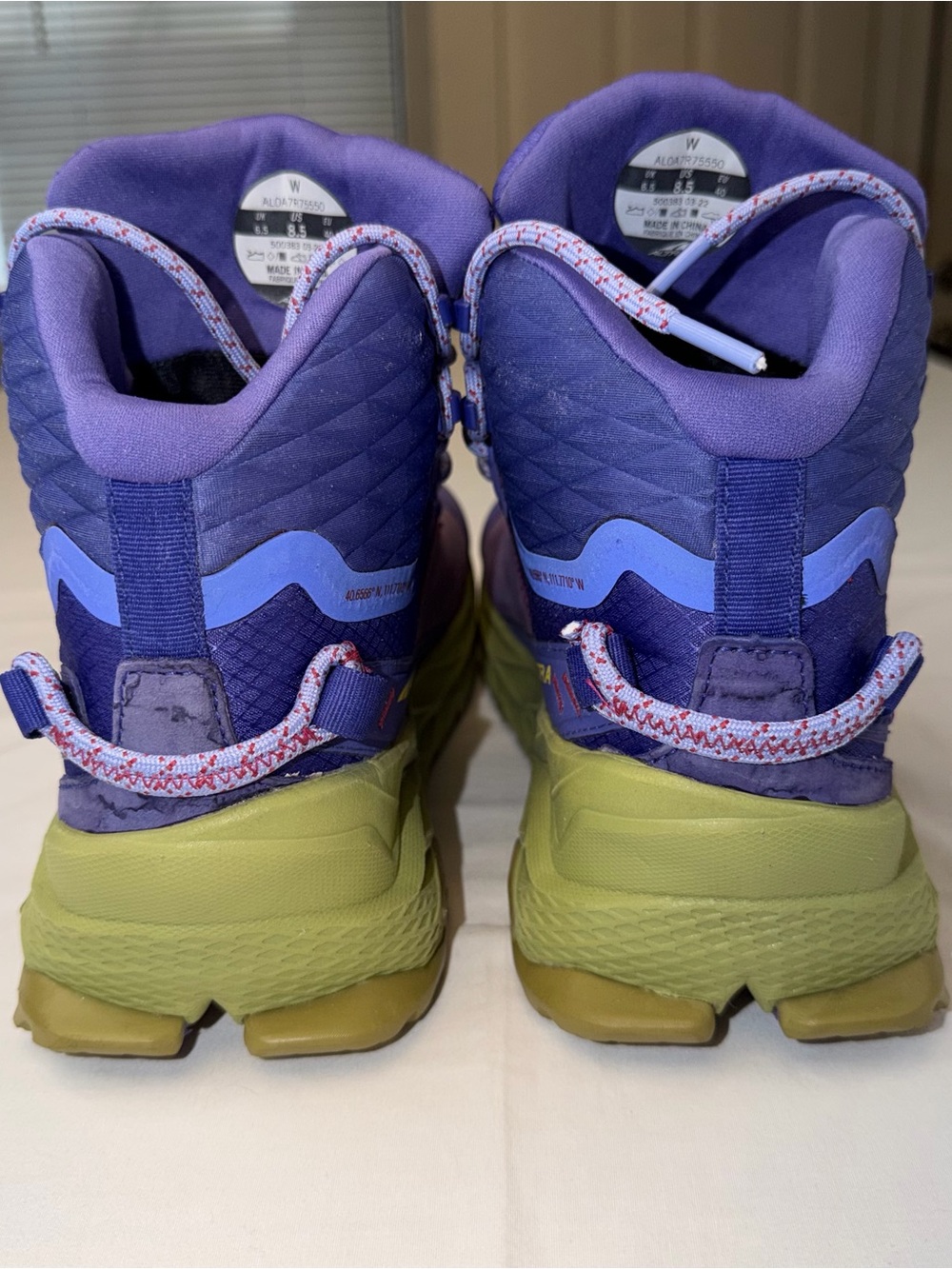 Altra Olympus 5 Mid GTX Boots - Picture 4 of 9